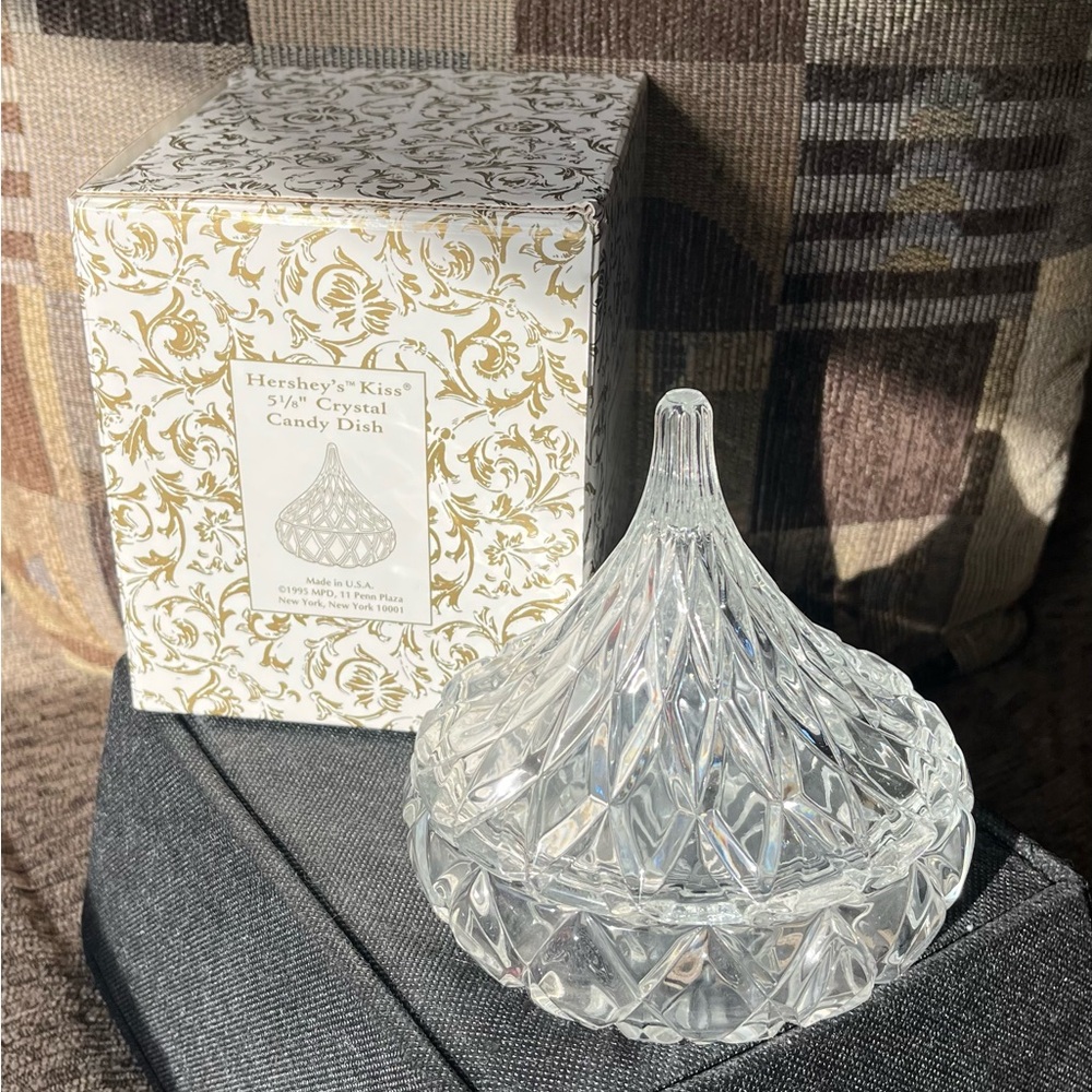 Hershey's Kiss Crystal Candy Dish - Clear